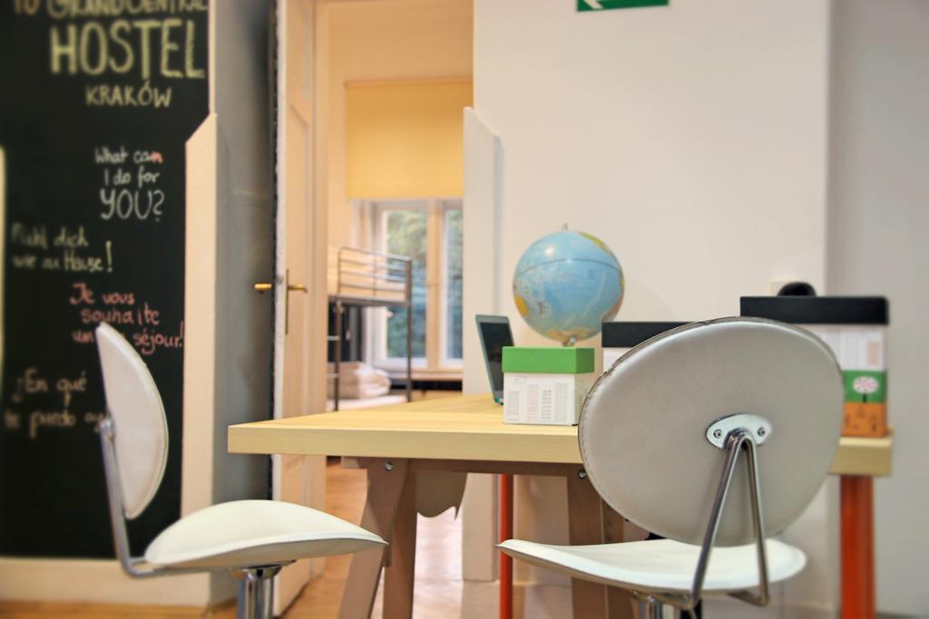 Grand Central Hostel Krakow Ngoại thất bức ảnh